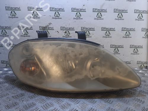 Used Right headlight SSANGYONG RODIUS I [2005-2025]  19123058