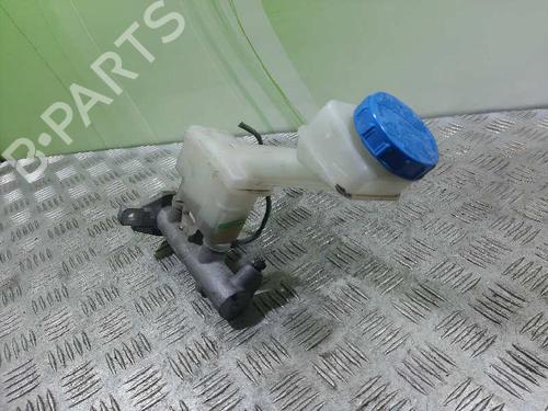 Used Brake master cylinder NISSAN PRIMERA Hatchback (P12) 1.6 (109 hp) 6679098