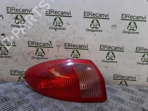 Venstre baglygte ALFA ROMEO 147 (937_) 1.6 16V T.SPARK (937.AXA1A, 937.AXB1A, 937.BXB1A) (120 hp) 18707299