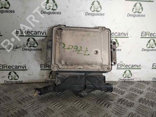 Used Engine control unit (ECU) OPEL ASTRA H (A04) [2004-2014]  15638374