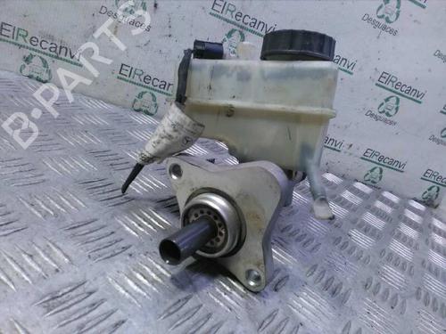 Used Brake master cylinder MERCEDES-BENZ C-CLASS (W203) C 180 Kompressor (203.046) (143 hp) 4520446