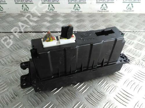 Climate control KIA SORENTO I (JC) 2.5 CRDi 4WD | BP4528560I5