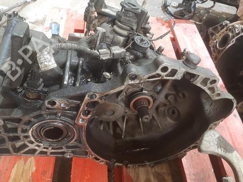 gearbox-hyundai-santa-fe-i-sm-2000-2001-2002-2003-2004-2005-2006-37195571 main image
