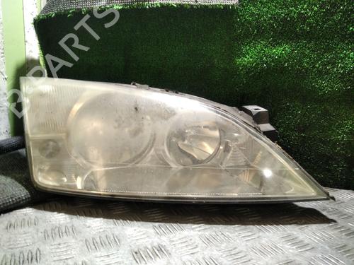 Used Right headlight FORD MONDEO III Saloon (B4Y) 2.0 16V TDDi / TDCi (115 hp) 29331947