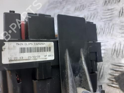 Sikringsdåse OPEL CORSA D (S07) | BP29512373E1