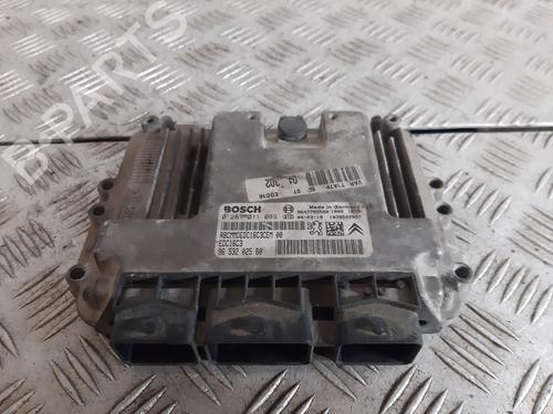Used Engine control unit (ECU) PEUGEOT 206 Hatchback (2A/C) [1998-2012]  15371992