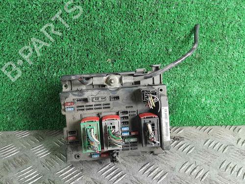 Zekeringkast PEUGEOT 307 (3A/C) 2.0 HDi 90 (90 hp) 23135654