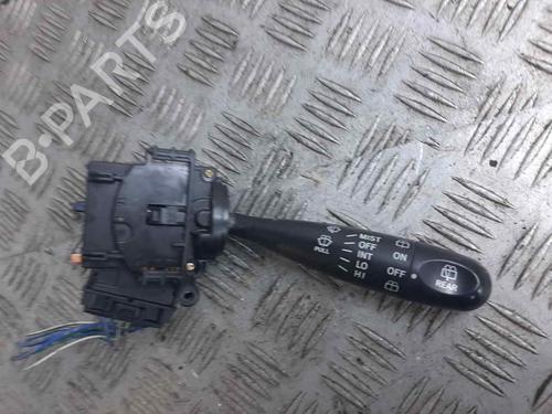 Used Steering column stalk TOYOTA YARIS (_P1_) 1.0 (SCP10_, SCP10R) (68 hp) 8536796