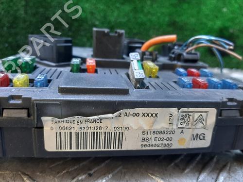Fuse box PEUGEOT 206 Hatchback (2A/C) 1.6 16V | BP27528116E1