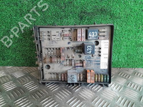 Used Fuse box VW GOLF V (1K1) [2003-2010]  27677978