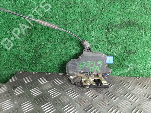 Used Front right lock VW TRANSPORTER T5 Van (7HA, 7HH, 7EA, 7EH) 1.9 TDI (105 hp) 29449033