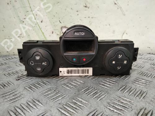 Commande Chauffage RENAULT MEGANE II (BM0/1_, CM0/1_) 1.9 dCi (BM0G, CM0G) (120 hp) 19037825