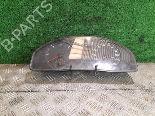 Cockpit AUDI A4 B5 Avant (8D5) 1.9 TDI (110 hp) 25741065