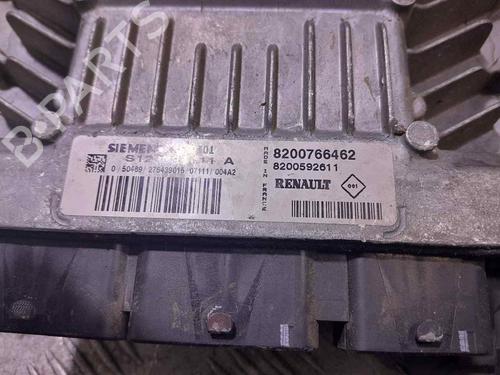 Calculateur moteur (ecu) RENAULT MEGANE II Saloon (LM0/1_) | BP22334282M57