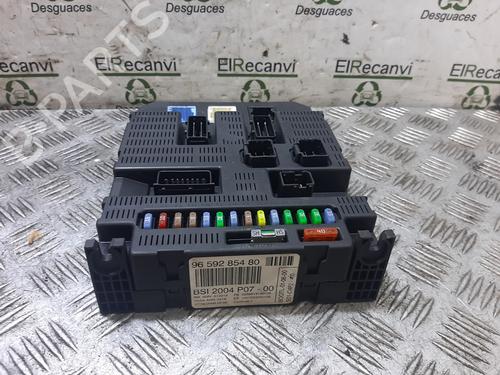 Used Fuse box CITROËN C3 I (FC_, FN_) 1.4 i (73 hp) 19506348