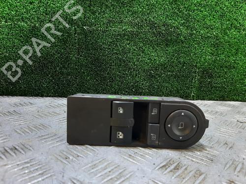 Used Left front window switch OPEL ASTRA H GTC (A04) 1.6 (L08) (105 hp) 26700794