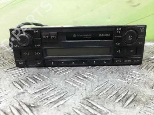 Used Radio VW GOLF IV (1J1) 1.8 T (150 hp) 12904447