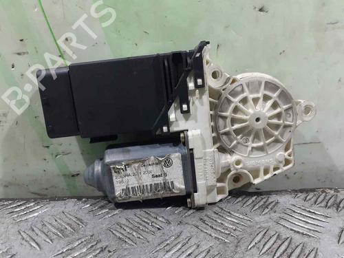 Used Right front window motor VW GOLF IV (1J1) [1997-2008]  11829763