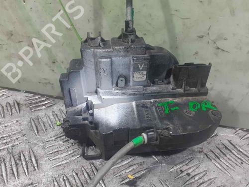 Used Front right lock NISSAN QASHQAI I (J10, NJ10) [2006-2015]  11225764