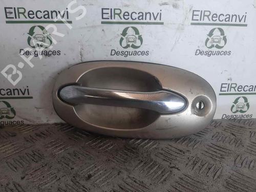 Used Front left exterior door handle KIA CARNIVAL I (UP, FL) [1998-2001]  13397758