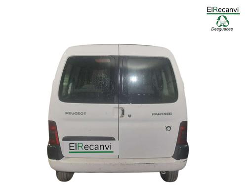 Fuse box PEUGEOT PARTNER MPV (5_, G_) | BP21866706E1