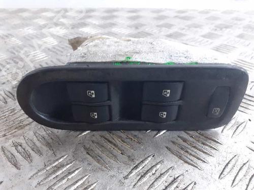 Used Left front window switch RENAULT MEGANE II (BM0/1_, CM0/1_) 1.5 dCi (BM1E, CM1E) (106 hp) 6511778