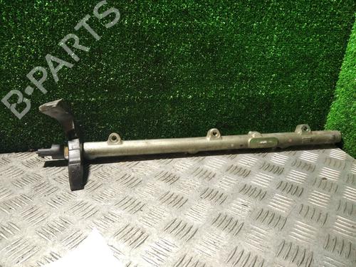 Used Injection rail BMW 5 (E39) 520 d (136 hp) 24176868