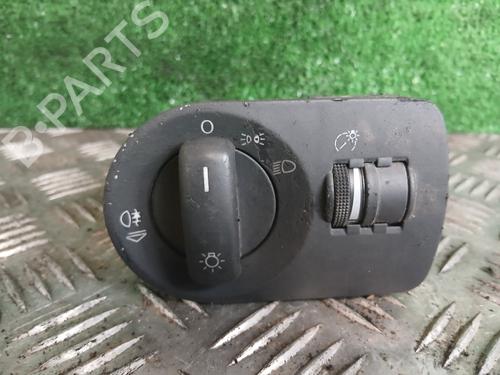 Forlygtekontakt AUDI A3 (8P1) [2003-2013]  31931093