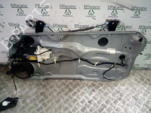 Rudehejsemekanisme Højre foran VW GOLF IV (1J1) 1.6 (100 hp) 5857550