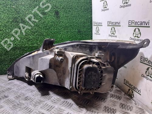 Phare droit FORD FOCUS I (DAW, DBW) 1.6 16V | BP22276257C29