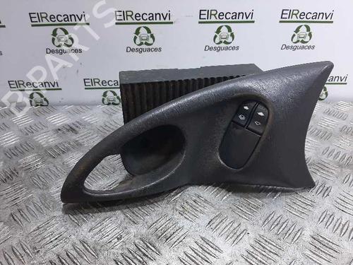 Mando elevalunas delantero izquierdo FORD FOCUS I (DAW, DBW) [1998-2009]  5650087