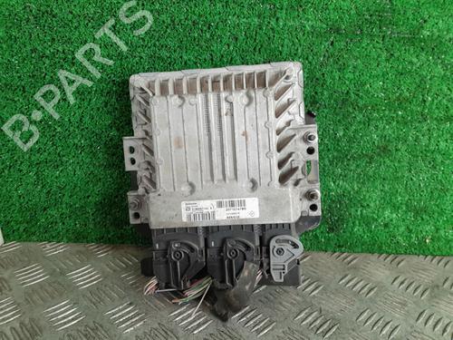 Used Engine control unit (ECU) RENAULT MEGANE III Hatchback (BZ0/1_, B3_) 1.5 dCi (106 hp) 23548104