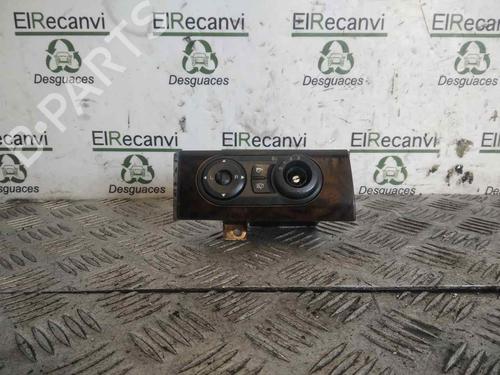 Used Headlight switch CHEVROLET CAPTIVA (C100, C140) 2.0 D (150 hp) 17212790