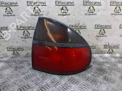 Used Right taillight RENAULT LAGUNA I (B56_, 556_) [1993-2002]  15654063