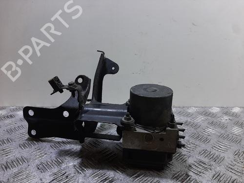 Used ABS pump NISSAN ALMERA II (N16) 1.5 (90 hp) 30977396