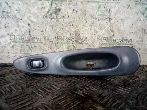 Used Right rear window switch HYUNDAI LANTRA II (J-2) 1.9 D (68 hp) 4688957