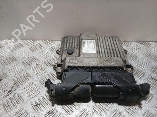 Used Engine control unit (ECU) OPEL COMBO Box Body/MPV [2001-2026]  31587099