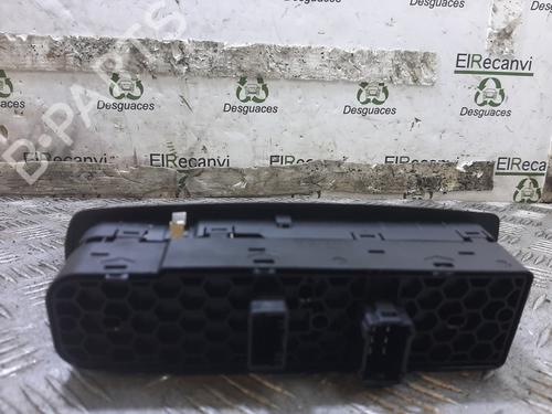Left front window switch RENAULT MEGANE II (BM0/1_, CM0/1_) | BP29157403I27