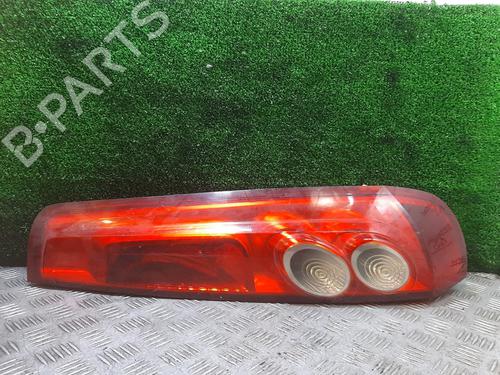 Used Right taillight FORD FIESTA V (JH_, JD_) 1.3 (69 hp) 28375202