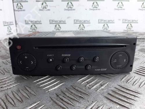 Used Radio RENAULT LAGUNA II (BG0/1_) [2001-2007]  9521558