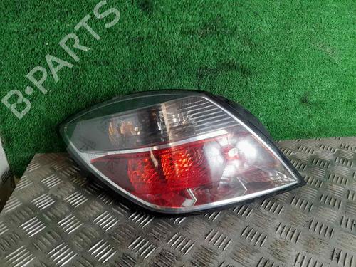 Used Left taillight OPEL ASTRA H (A04) [2004-2014]  28186712