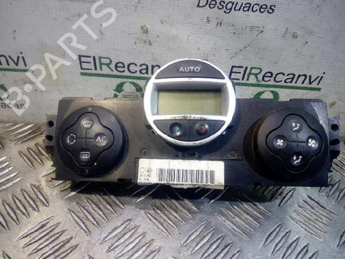 Used Climate control RENAULT MEGANE II (BM0/1_, CM0/1_) [2001-2012]  4541809