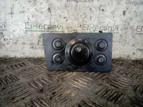 Used Headlight switch OPEL ZAFIRA / ZAFIRA FAMILY B (A05) 1.9 CDTI (M75) (120 hp) 4624695