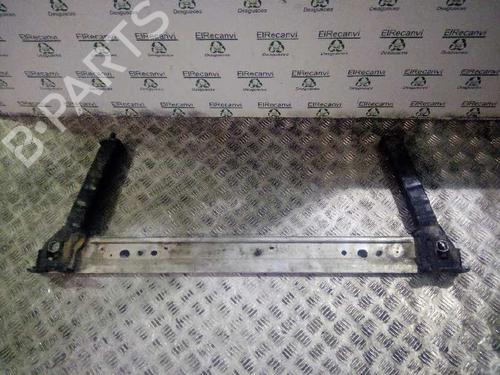 other-renault-megane-iii-hatchback-bz01_-b3_-12-tce-bz2b-bz11-parte-inferior-del-panel-del-radiador-2008-14355960 main image