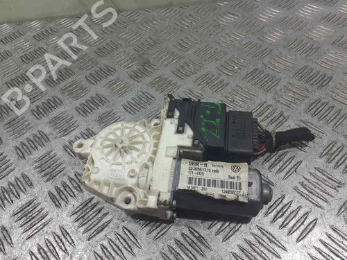 Rudehejsemotor bagstkærm venstre SEAT LEON (1M1) 1.9 TDI (110 hp) 7076145