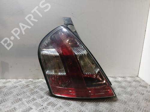 Używane Lampa tylna lewa FIAT STILO (192_) 1.9 JTD (192_XE1A) (115 hp) 31968563