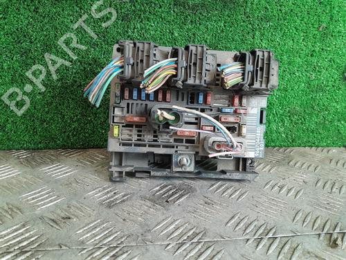 Used Fuse box CITROËN C4 I (LC_) [2004-2014]  25868466