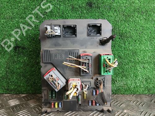 Used Fuse box Fuse box PEUGEOT 407 (6D_) 1.6 HDi 110 (6D9HZC, 6D9HYC) (109 hp) 33442406 33442406
