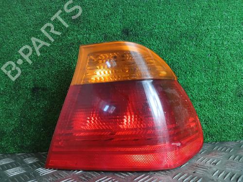 Høyre baklys Høyre baklys BMW 3 (E46) 320 d (136 hp) 33689477 33689477