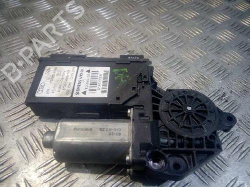 Used Right rear window motor AUDI A4 B7 (8EC) 2.0 TDI 16V (140 hp) 4543570